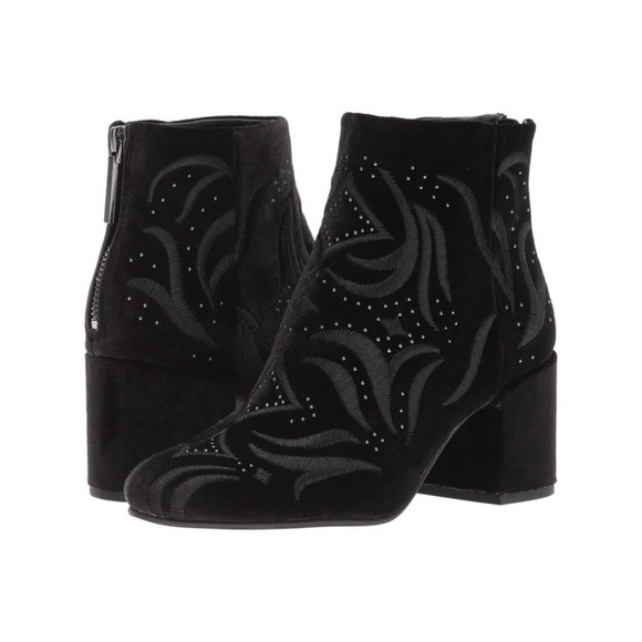 Dolce Vita Shoes - Womens Dolce Vita Ibra Black Embroided Boots Shoes